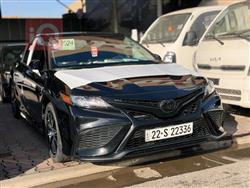 تۆیۆتا کامری